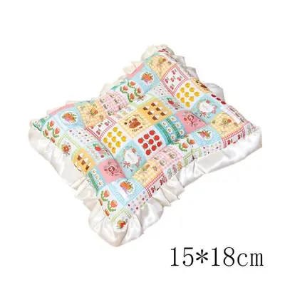 Image de Lit de Poupée avec Rangement & Tapis Spatial - Accessoire Labubu