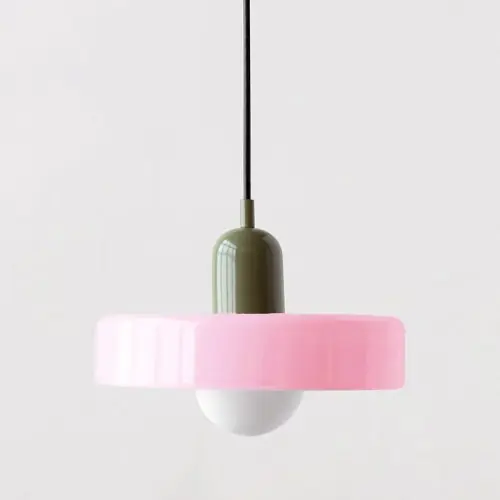 Pink4
