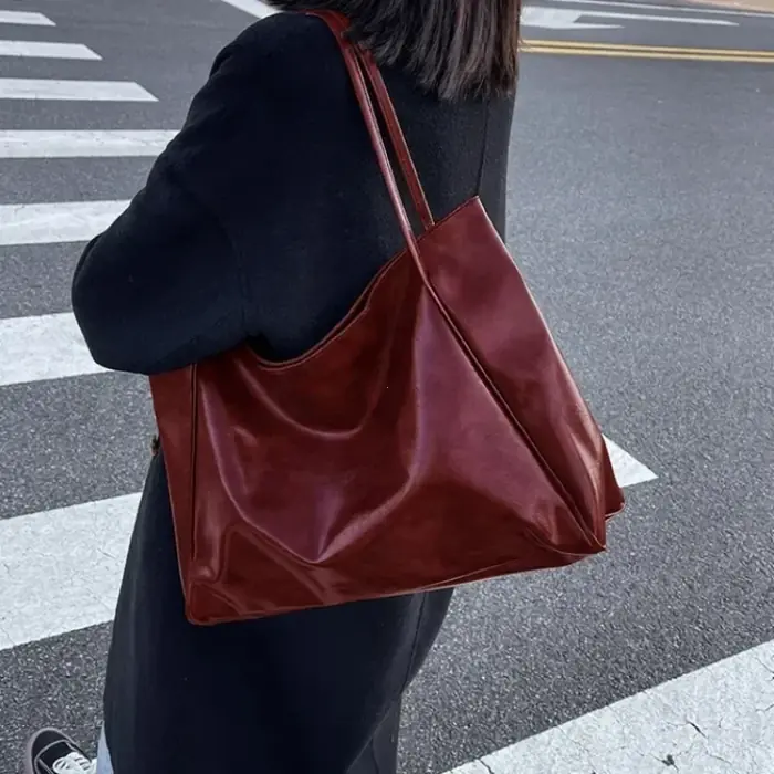 Image de Sac Fourre-Tout Femme Grande Capacité - Tendance 2026