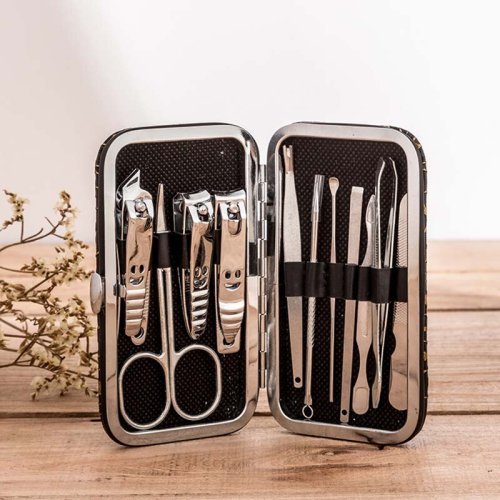 Immagine di Set di 11 Strumenti per Unghie con Design Sorridente: Kit Completo per Manicure Facile e Precisa