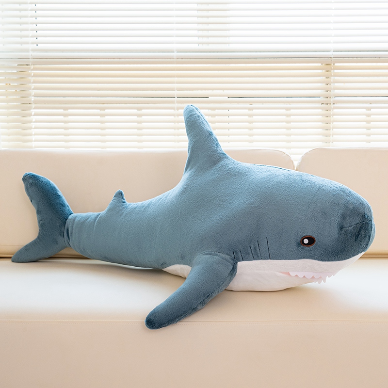 Image de Peluche Requin Mignon 140cm - Douce et Kawaii