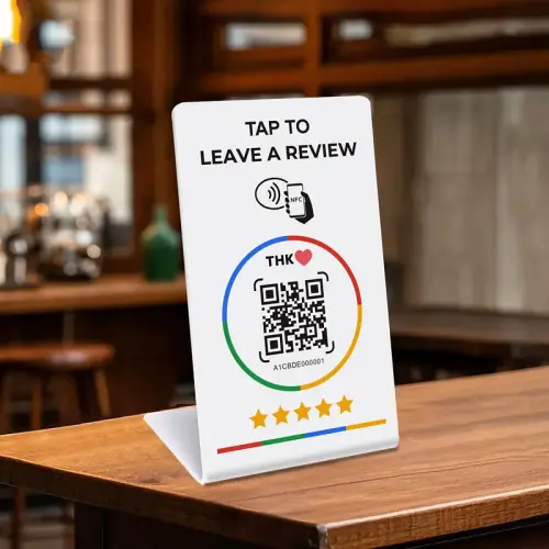 Image de Carte NFC Programmable avec Code QR - Solution Smart pour Examens et Étiquetage