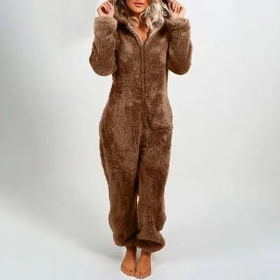 Image de Pyjama Barboteuse Peluche Femme - Chaud & Confortable