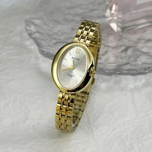 Image de Montre Femme Luxe Ovale - Élégance & Raffinement