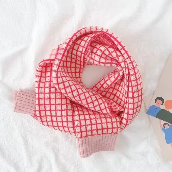 Image de Écharpe Hiver Enfant - Chaude & À Carreaux