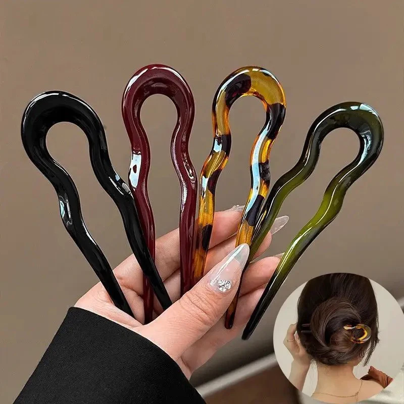 Image of Vintage Tortoiseshell Acetate U-Shaped Hair Fork with Geometric Design – Elegant Hair Stick for Women and Girls