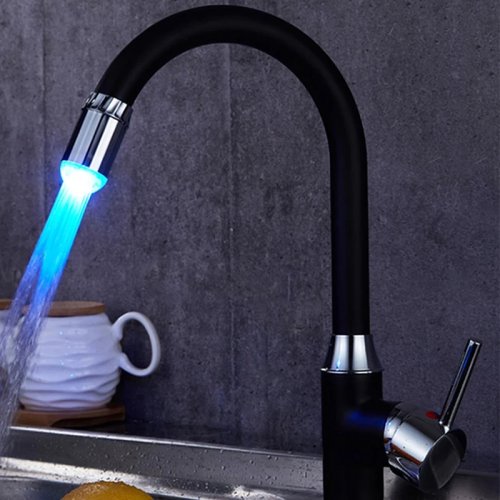 Bild von Kreative LED-Nachtlicht-Wasserhahn-Lampe mit RGB-Farbwechsel – Romantische Duschenlampe mit 7 Farben für Badezimmer und Badewanne