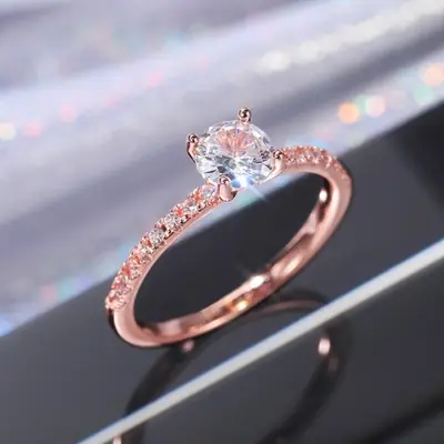 Image de Bague de Fiançailles en Argent Sterling 925 - Élégante & Romantique