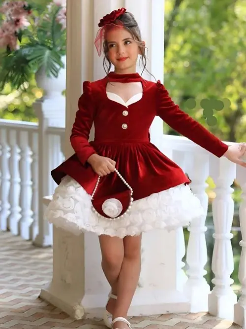 Image de Robes de Demoiselle d'Honneur Rouges - Élégance & Personnalisation