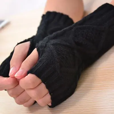 Image de Gants Hiver Femme - Demi-Doigts Chauds & Doux