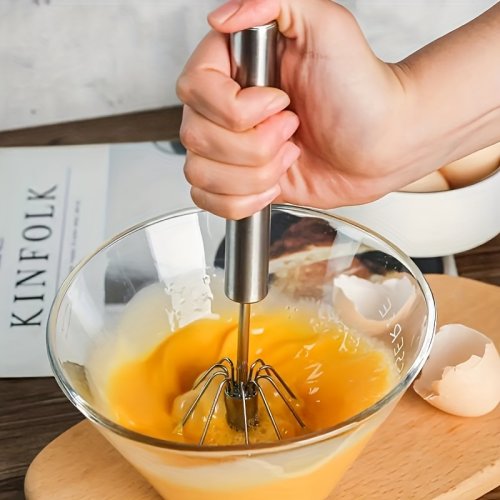 Imagen de Batidor de Huevos de Acero Inoxidable con Movimiento Semiautomático: Mezcla Perfecta Sin Esfuerzo para Hornear y Cocinar en Casa