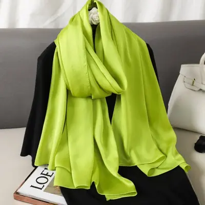 Image de Foulard Soie Luxe - Châle Élégant & Polyvalent