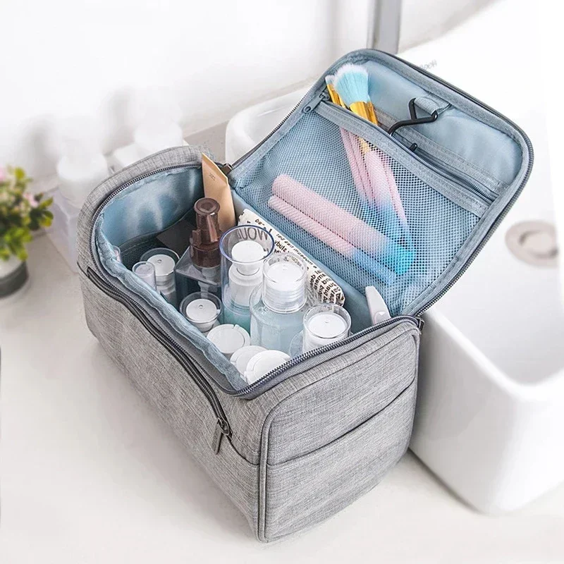 Bild von Wasserdichte Kosmetiktasche – Perfekt für Reisen & Alltag