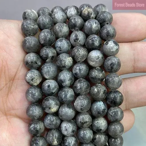 Noir labradorite