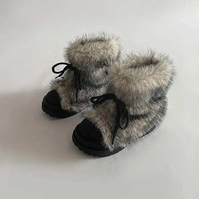Image de Bottes de Neige Femme Fausse Fourrure - Chaudes & Stylish
