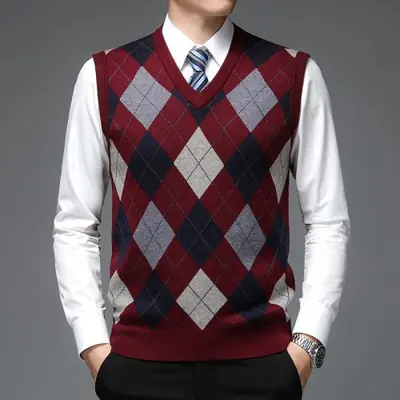 Image de Pull Argyle Sans Manches Col V Homme - Style Automne