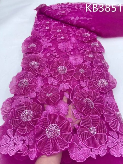 Image de Dentelle Africaine 3D Blanc Cassé - Tissu Brodé Haute Qualité