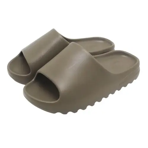 Image de Tongs d'Été Confortables pour Hommes et Femmes