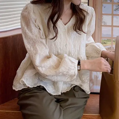 Image de Chemise Femme Broderie Florale - Style Preppy Automne