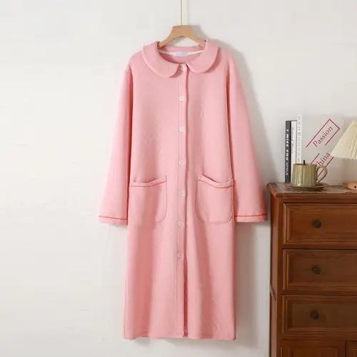Image de Peignoir douillet à manches longues femme - Confort hiver