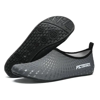 Image de Chaussures Aqua Sportives - Idéales pour Plage, Natation & Plongée
