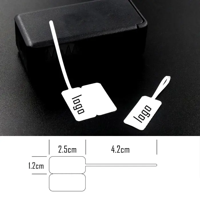 Image de 100 étiquettes de prix pour bijoux - Tête carrée, idéales pour bracelets et bagues