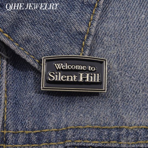 Imagen de Broche de Bienvenida a Silent Hill - Alfiler Esmaltado de Metal con Diseño de Película de Terror, Insignia de Solapa para Joyería Punk, Accesorio Ideal para Mochila y Regalo Original