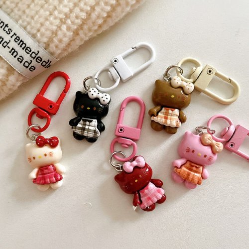 Bild von Niedlicher Plaid-Rock-Katzen-Schlüsselanhänger mit Cartoon-Mädchen-Design – Perfektes Hängeschmuck-Zubehör für Rucksäcke und Taschen als Geschenk für Studenten und beste Freundinnen