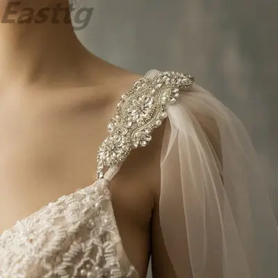 Image de Voile de Mariée Longueur Cathédrale en Tulle Blanc Ivoire