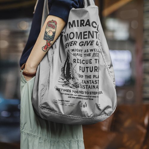 Bild von Leichte & Faltbare Schultertasche für Damen – Perfekt für Reisen und Alltag