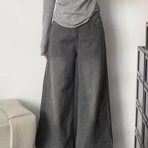 Image de Jeans Vintage Rayé Taille Haute - Style Harajuku