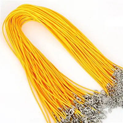 Image de Collier Faux Cuir 10 Pièces - 17 Couleurs