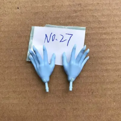 Image de Accessoires Poupée : Mains, Coudes, Pieds - 16 Pièces