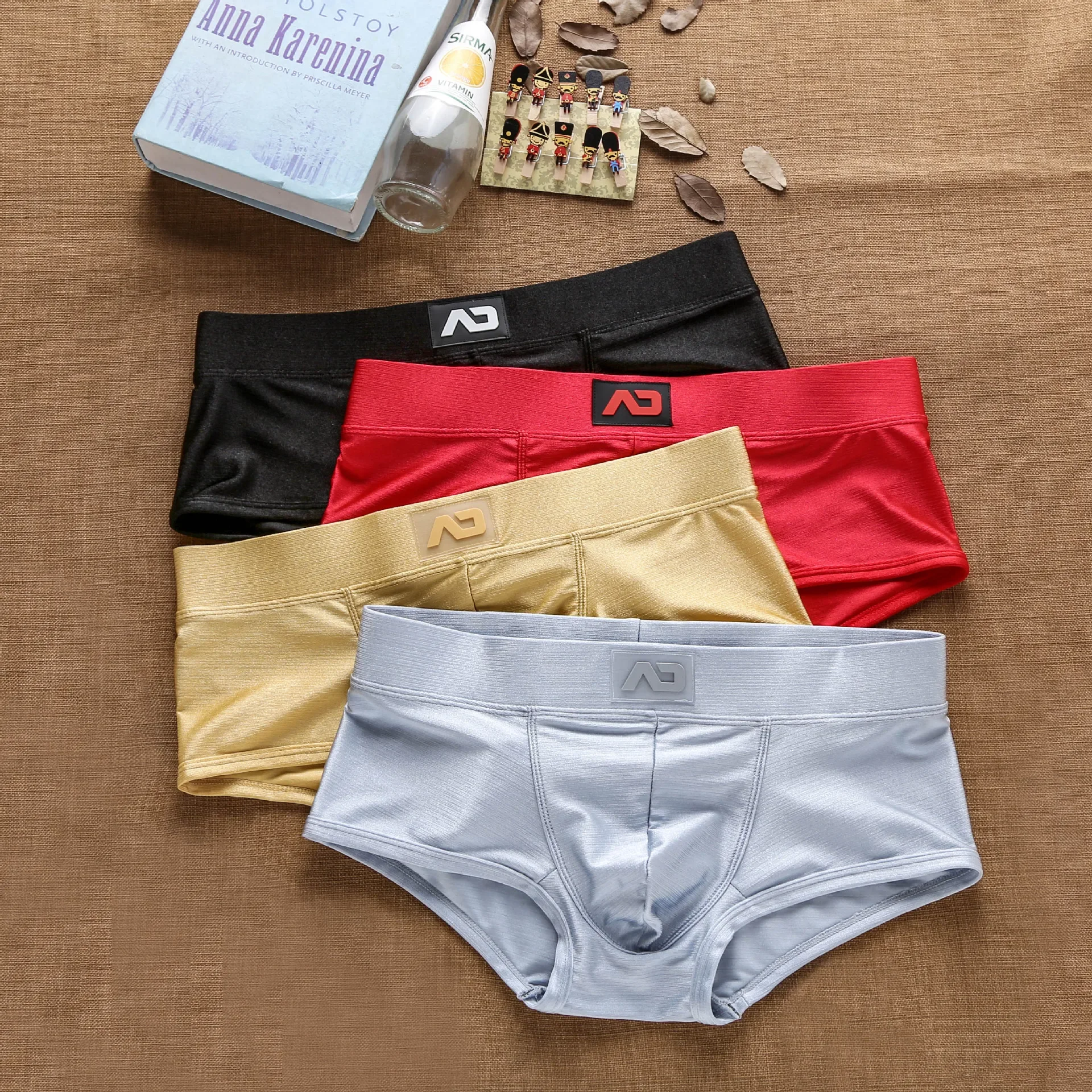 Imagen de Boxers para Hombre de Color Brillante, Corte Bajo y Diseño Convexo con Textura Cepillada - Ropa Interior Juvenil Moderna y Cómoda