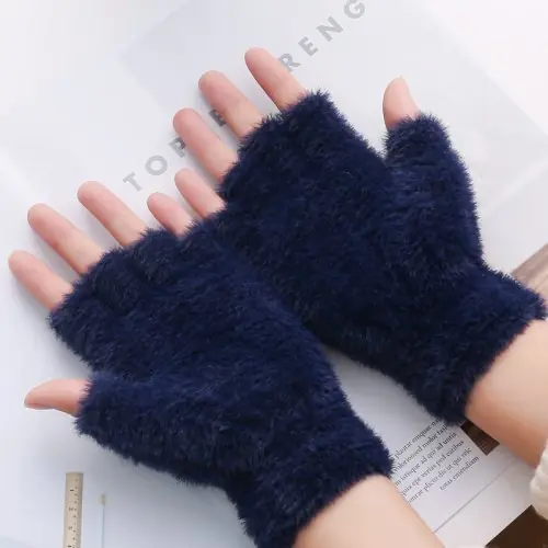 Image de Gants Sans Doigts Pelucheux Chauds Hiver