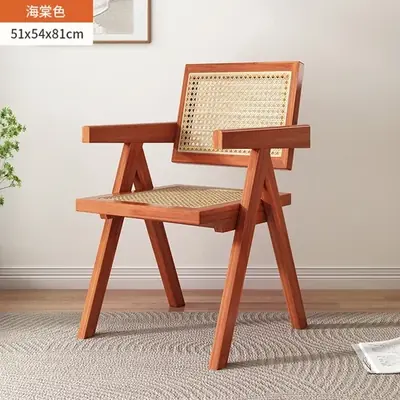 Image de Chaise de Salle à Manger Design avec Accoudoirs