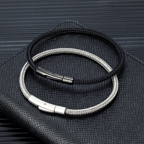 Imagen de Pulsera de Acero Inoxidable para Hombre, Diseño Punk Minimalista con Cuerda y Dije, Joyería Resistente al Desgaste, Regalo Ideal para Hombres Modernos