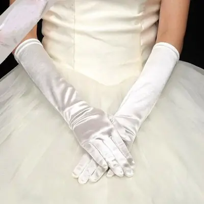 Image de Gants de Mariée en Satin Élégants - Blanc & Noir