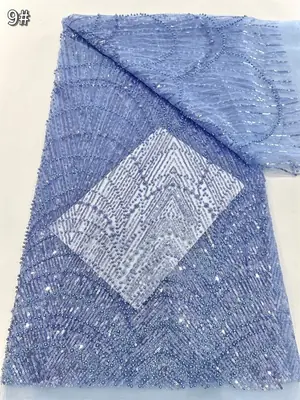Image de Tissu Africain Luxueux avec Paillettes & Perles - Idéal pour Robes de Mariage 2025