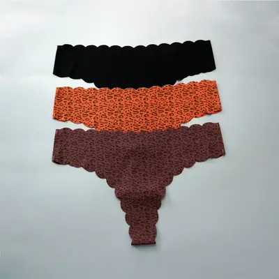 Image de Lingerie Sexy 3 Pièces - Soie Glacée Ultra-Légère