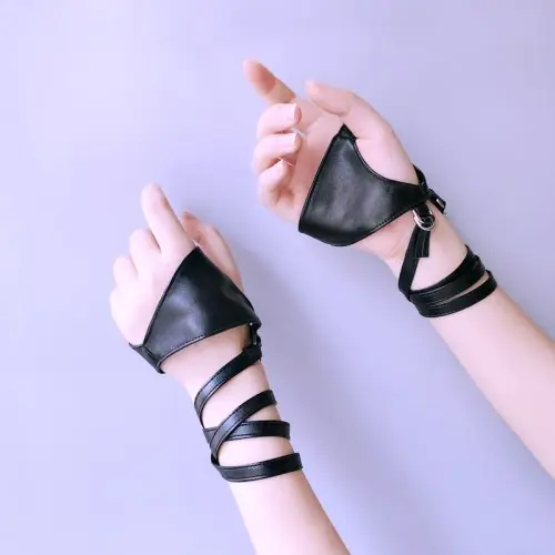 Image de Gants en Cuir Sexy Demi-Doigt Gothique Punk
