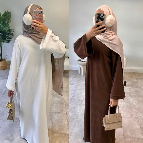 Imagen de Elegante Abaya Musulmana para Mujer - Vestido Largo de Pana 2025