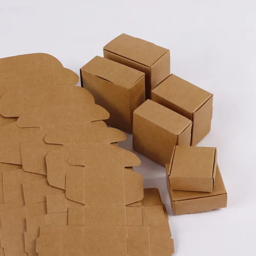 Immagine di Scatola Organizzatrice in Carta Kraft per Gioielli – 10/20 Pezzi, 6 Dimensioni Diverse, Ideale per Collane, Orecchini e Accessori, Soluzione di Conservazione Elegante e Pratica per Negozio o Uso Domestico