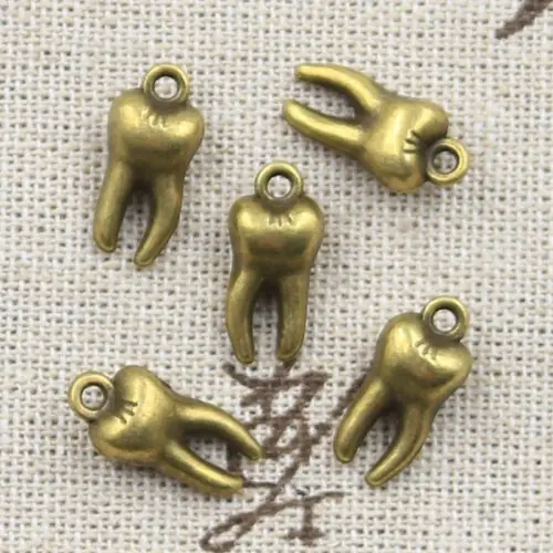 Image de Breloques Zombie Dent 3D - Pendentifs Antique Bronze & Argent