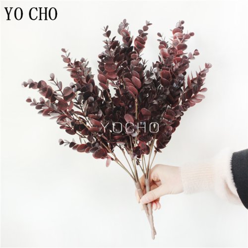 Zdjęcie Sztuczne gałęzie eukaliptusa – naturalne liście do dekoracji ślubnych i aranżacji kwiatowych