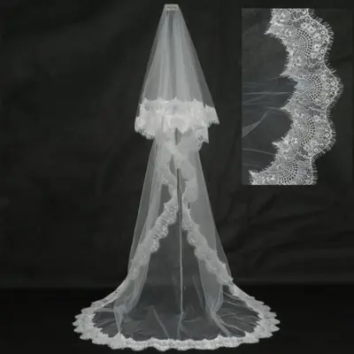 Image de Voile de Mariée Dentelle & Tulle - Élégant et Raffiné