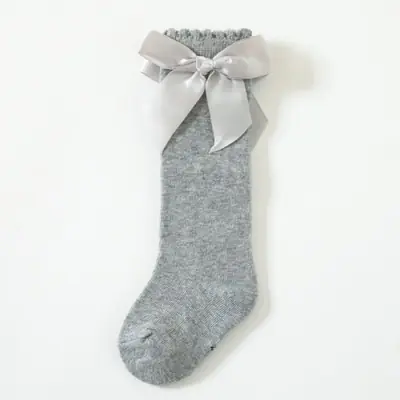 Image de Chaussettes Bébé avec Gros Nœud - Style Princesse