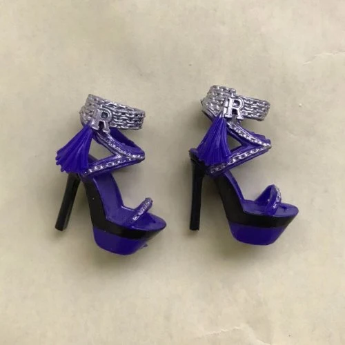 Morado sandalias