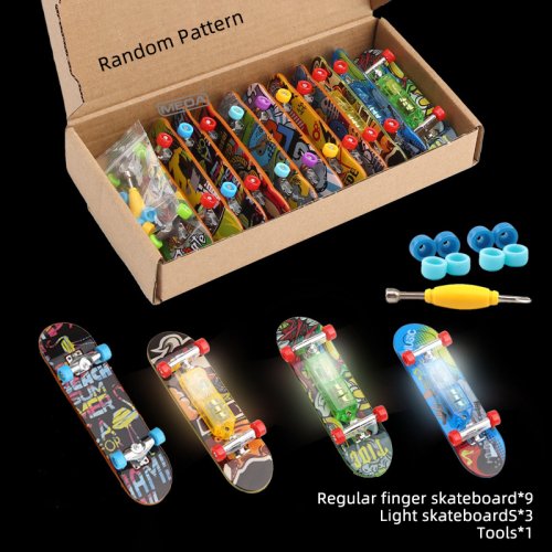 Immagine di Set di Skateboard da Dito con Ponte in Metallo Luminoso e Superficie Smerigliata - Mini Skateboard con Luci LED, Modello Casuale, Giocattolo Regalo per Bambini