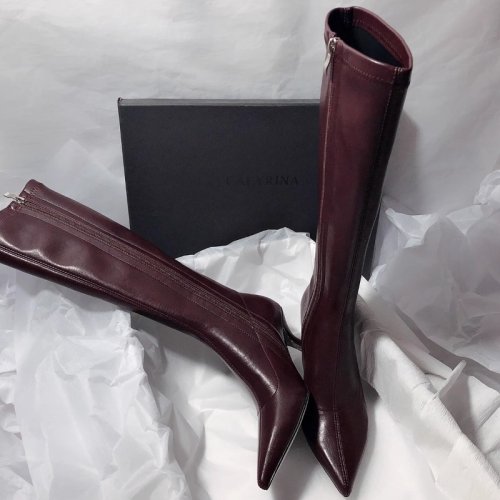 Bild von Stilvolle Herbst-Stiefeletten mit Stiletto-Absatz
